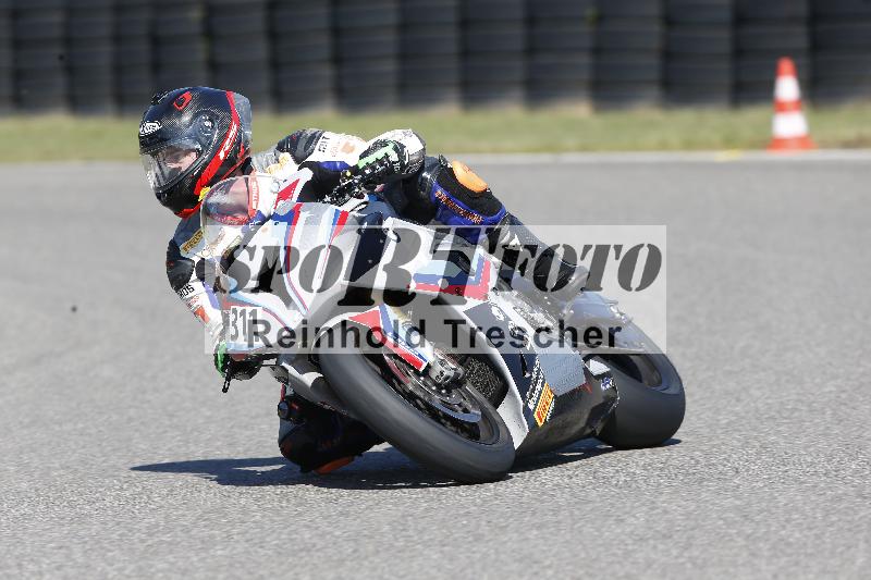 /Archiv-2025/49 26.08.2025 Cornu Master School ADR/rot-rouge/311